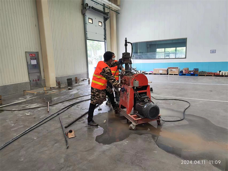 柳州厂房地面下沉塌陷注浆加固施工